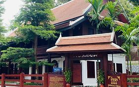 Luang Prabang Villa Sirikili River View